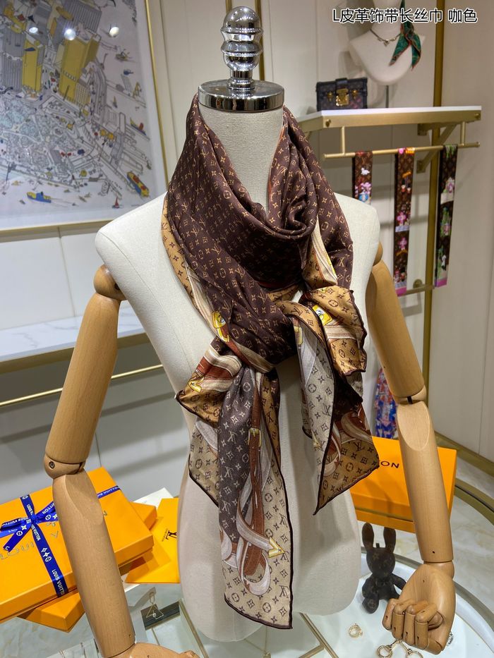 Louis Vuitton Scarf LVS00023